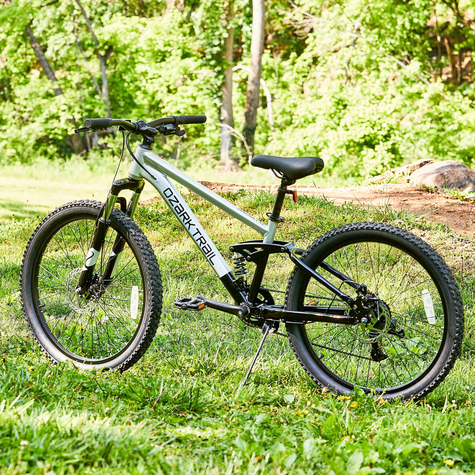 24" Ozark Trail FS.1 Epictrail Full Suspension Mountain Bike, for Teens and Adults, Heights Between 4'6" - 5'6", Silver